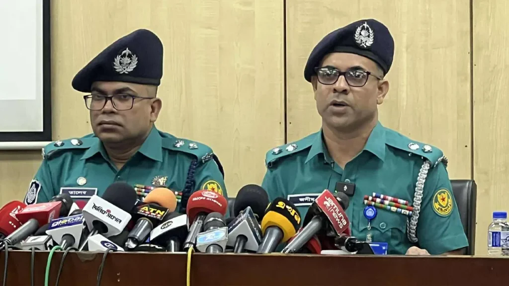 চাঁদাবাজি নয়, ভাঙারি দোকানের ব্যবসার দ্বন্দ্বেই মিটফোর্ড হত্যাকাণ্ড : পুলিশ