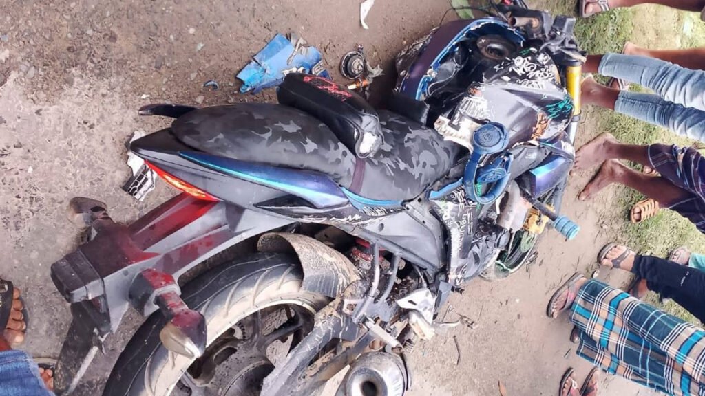 ব্রাহ্মণবাড়িয়ায় দুই মোটরসাইকেলের সংঘর্ষে নিহত ৫ ব্রাহ্মণবাড়িয়ায় দুই মোটরসাইকেলের সংঘর্ষে নিহত ৫