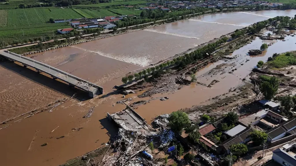 বেইজিংয়ের প্রবীণ নিবাসে প্রাণ গেল ৩১ জনের