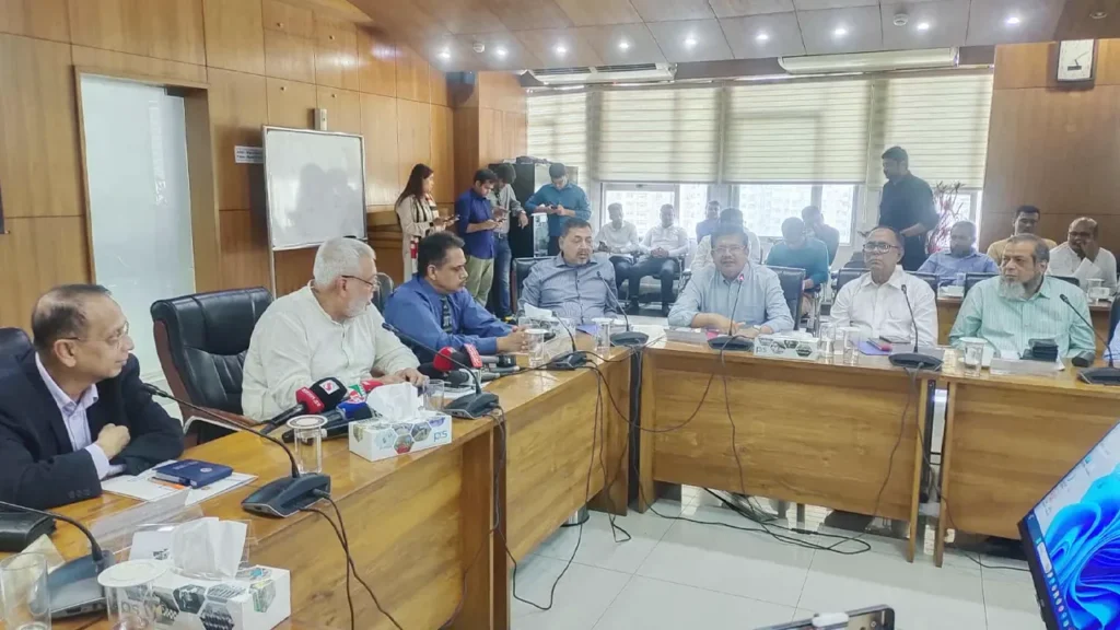 পরিবহন ধর্মঘট প্রত্যাহার, দাবি মেনে নেওয়ার আশ্বাস পরিবহন ধর্মঘট প্রত্যাহার, দাবি মেনে নেওয়ার আশ্বাস