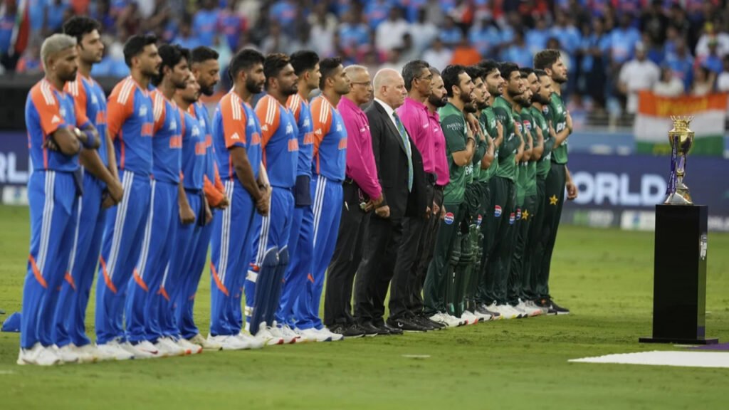 এশিয়া কাপের ম্যাচে ভারত-পাকিস্তানের এমনটা করার কারণ কী