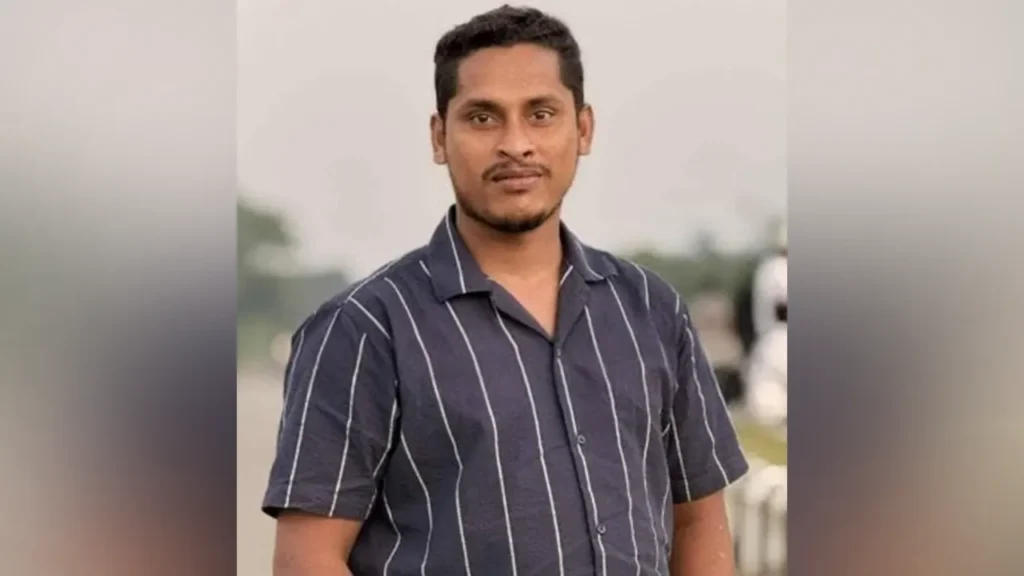 স্ত্রীর মৃত্যুর ২২ দিন পর রিয়াদের প্রাণ গেল ডাকাতের হাতে স্ত্রীর মৃত্যুর ২২ দিন পর রিয়াদের প্রাণ গেল ডাকাতের হাতে
