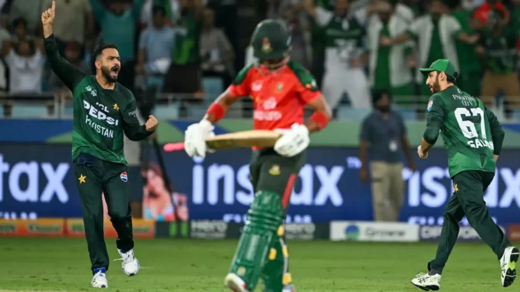 বাংলাদেশের ফাইনালের স্বপ্ন গুঁড়িয়ে দিল পাকিস্তান