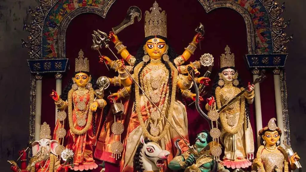 প্রতিমা বিসর্জনের মধ্য দিয়ে শেষ হচ্ছে শারদীয় দুর্গোৎসব প্রতিমা বিসর্জনের মধ্য দিয়ে শেষ হচ্ছে শারদীয় দুর্গোৎসব