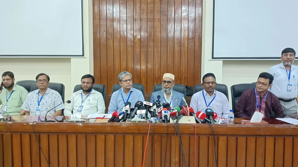 রাকসু নির্বাচনে জাল ভোট ঠেকাতে নয়া পদক্ষেপ