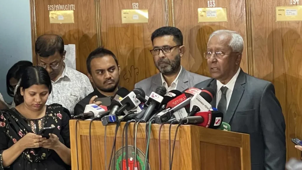 নির্বাচনে সেনাবাহিনী যে ক্ষমতায় থাকবে, জানালেন ইসি সচিব