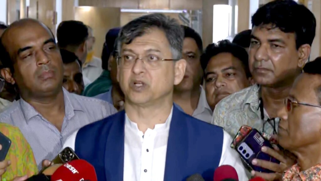 অটোপাসের মতো বিষয় সংবিধানে থাকতে পারে না, এটা হাস্যকর