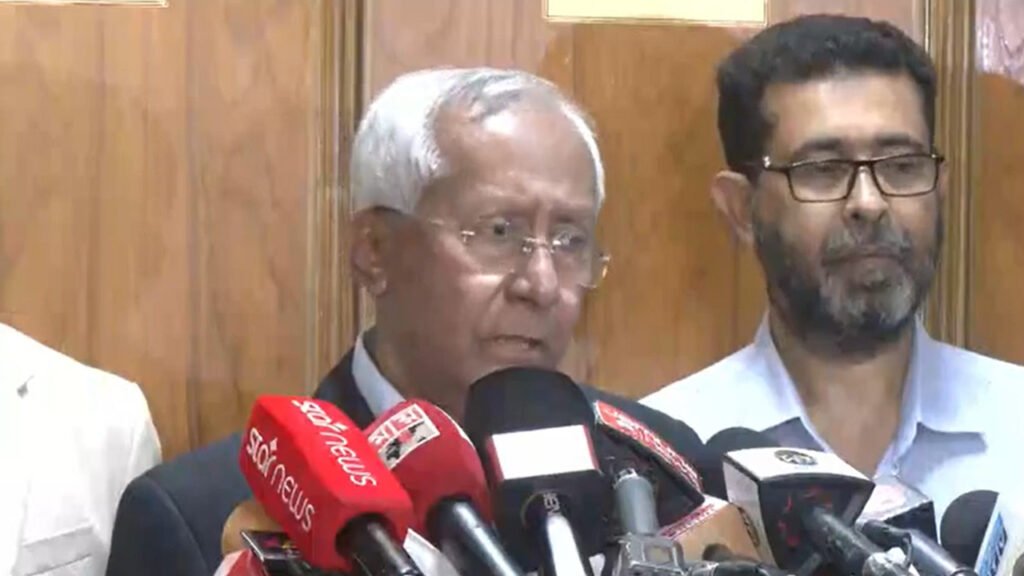 কারোর চাহিদা বিবেচনায় শাপলা কলি যুক্ত করা হয়নি : ইসি সচিব