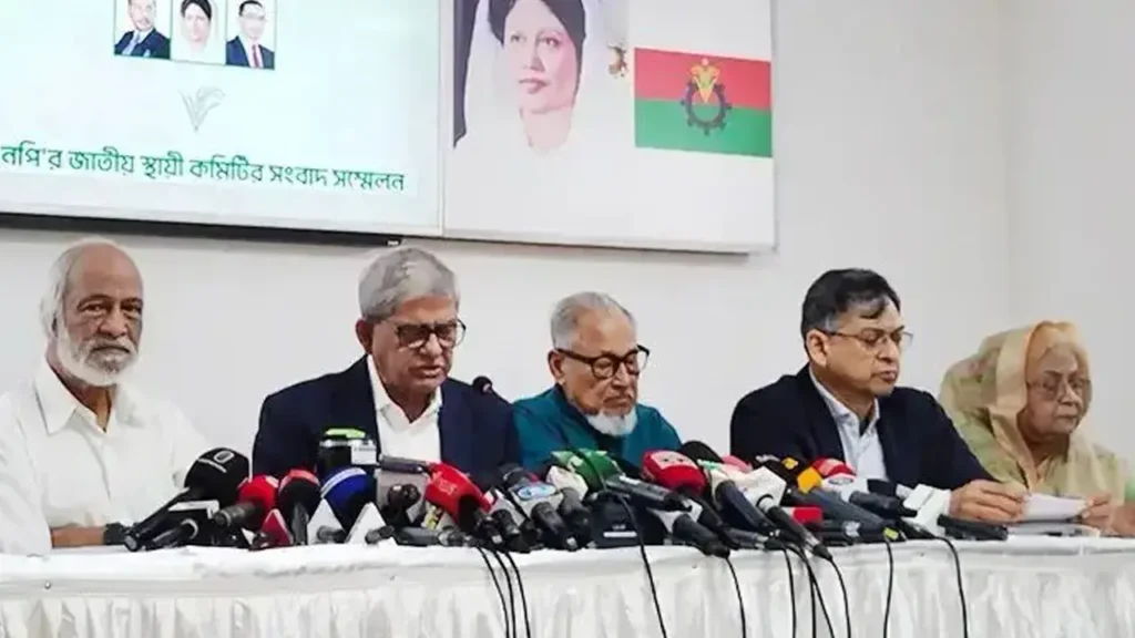 সরকারি অফিসে শেখ মুজিবের ছবি টাঙানোর বিধান ইস্যুতে বিএনপির ক্ষোভ সরকারি অফিসে শেখ মুজিবের ছবি টাঙানোর বিধান ইস্যুতে বিএনপির ক্ষোভ