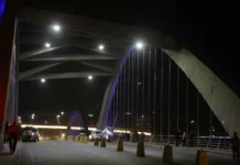 সন্ধ্যার পর হাতিরঝিলে ককটেল বিস্ফোরণ