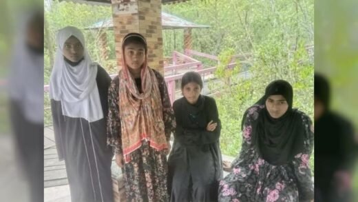 সাতক্ষীরায় নিখোঁজ ৪ স্কুলছাত্রী উদ্ধার