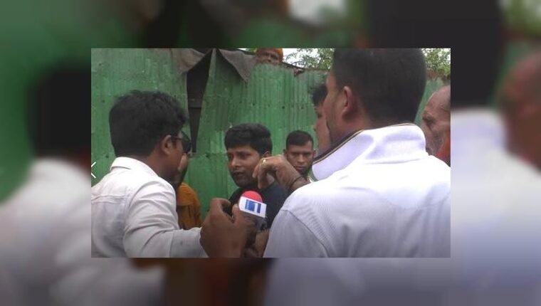 ইউপি চেয়ারম্যানের কিশোরগ্যাং কর্তৃক হামলার শিকার চ্যানেল ওয়ান’র রিপোর্টার