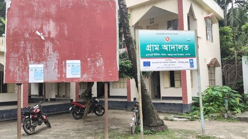 পঞ্চগড়ে মাতৃত্বকালীন ভাতা প্রদানে ভয়াবহ অনিয়মের অভিযোগ, সুবিধাভোগীদের অধিকাংশই অযোগ্য!