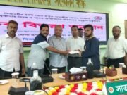 সাতক্ষীরায় সড়ক দুর্ঘটনায় হতাহতদের পরিবারকে ৪৭ লাখ টাকার চেক বিতরণ