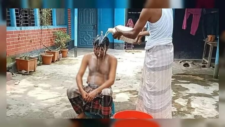 দুধ দিয়ে গোসল করে রাজনীতি ছাড়লেন বিএনপি কর্মী