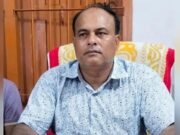 গভীর রাতে নারীসহ ইউপি চেয়ারম্যান আটক