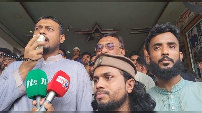হাসিনাকে ভারত থেকে ফিরিয়ে এনে ফাঁসির কাষ্ঠে ঝোলানোর হুমকি এনসিপি’র