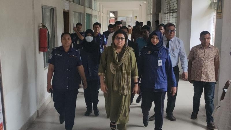 পঞ্চগড়ে সাবেক এমপির স্ত্রী অবসরপ্রাপ্ত মেজর কাজী মৌসুমী জেল হাজতে প্রেরন