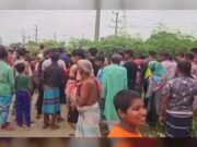 নরসিংদীতে ময়লার স্তূপ থেকে যুবকের মরদেহ উদ্ধার