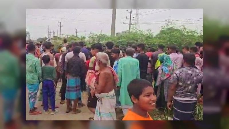 নরসিংদীতে ময়লার স্তূপ থেকে যুবকের মরদেহ উদ্ধার