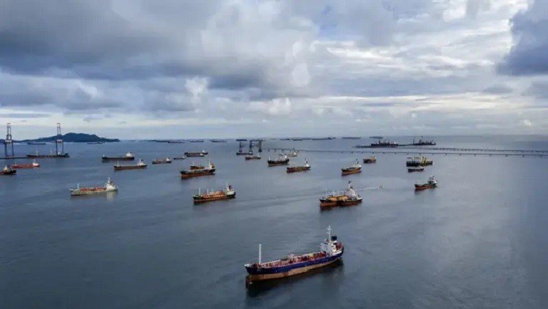 হরমুজে আটকা ১১ হাজারের বেশি নাবিককে উদ্ধার করবে জাতিসংঘ