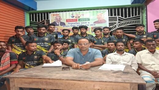 পিপুলবাড়ীয়া মাদক ও অপরাধ নির্মূল কমিটির সাংবাদিক সম্মেলন