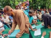 গভীর রাতে বিধবার ঘরে ইমাম, ১০ লাখ টাকা কাবিনে বিয়ে