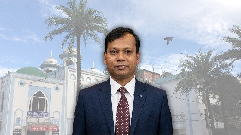 মাজারের অর্থ ব্যবস্থাপনা নিয়ে ডিসি সারওয়ারের ফোনালাপ ভাইরাল