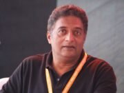 আইনি বিপাকে অভিনেতা প্রকাশ রাজ