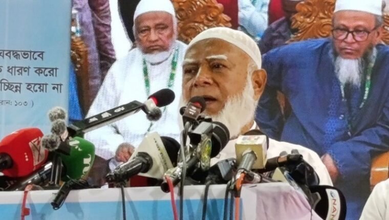 ‘চাঁদাবাজদের বিরুদ্ধে ব্যবস্থা নেই, কথার সঙ্গে কাজের মিলও নেই’: জামায়াত আমির