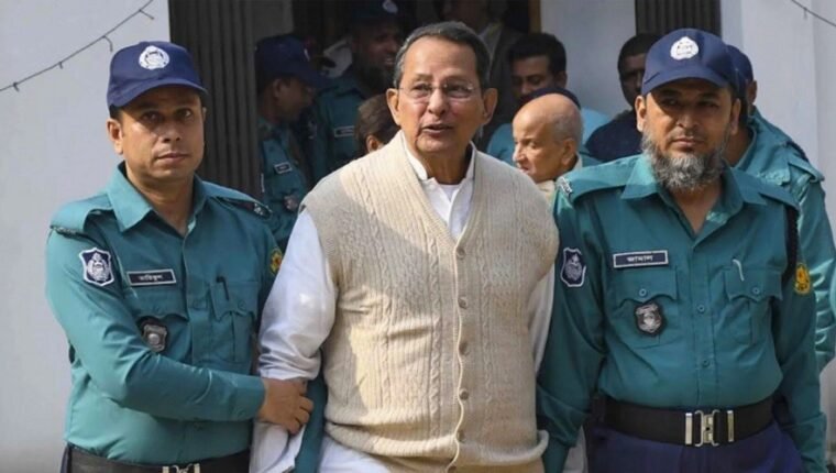 মানবতাবিরোধী অপরাধ মামলা: ইনুর ১০ বছরের কারাদণ্ড