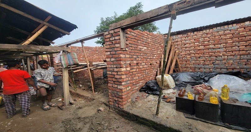 শেরপুর হাটে ‘ভাড়া বাণিজ্য’: যুগের পর যুগ লক্ষ লক্ষ টাকার রাজস্ব হারাচ্ছে সরকার