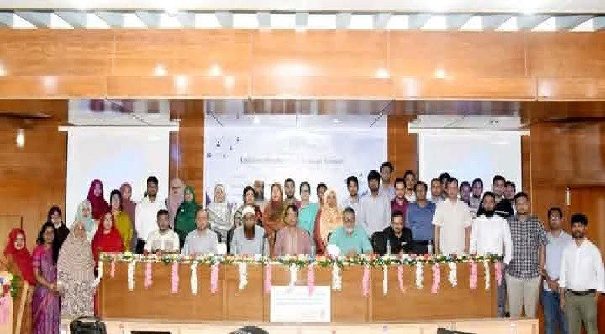 খুলনা বিশ্ববিদ্যালয়ে সায়েন্স বিষয়ক কর্মশালা অনুষ্ঠিত