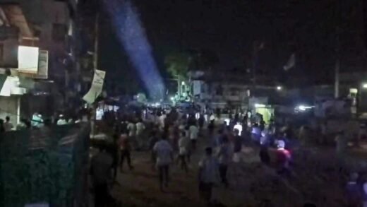 ব্রাহ্মণবাড়িয়ায় টর্চ লাইট জ্বালিয়ে দুই গ্রামবাসীর সংঘর্ষ, নিহত ১