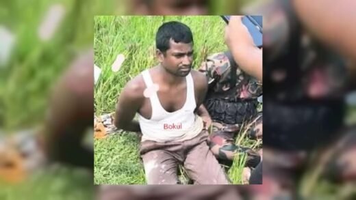 জয়পুরহাট সীমান্তে স্বর্ণ চোরাকারবারি আটক