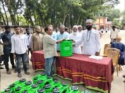 এমপি আজমের উদ্যোগে কৃষকদের মাঝে ৯০টি স্প্রে মেশিন বিতরণ