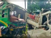 যাত্রীবাহী বাসের সঙ্গে গরুবাহী পিকআপের সংঘর্ষ, নিহত ৩