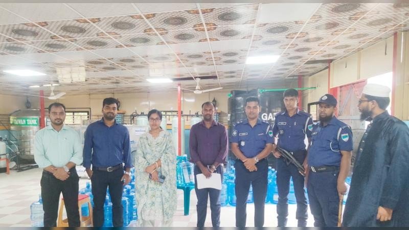 কালিয়ায় অনুমোদনহীন পানি উৎপাদনকারী দুই কারখানায় জরিমানা
