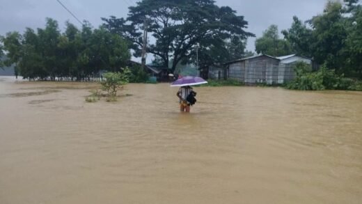 টানা বৃষ্টিতে বিপর্যস্ত কক্সবাজার, পাহাড়ধসে প্রাণহানি ১২