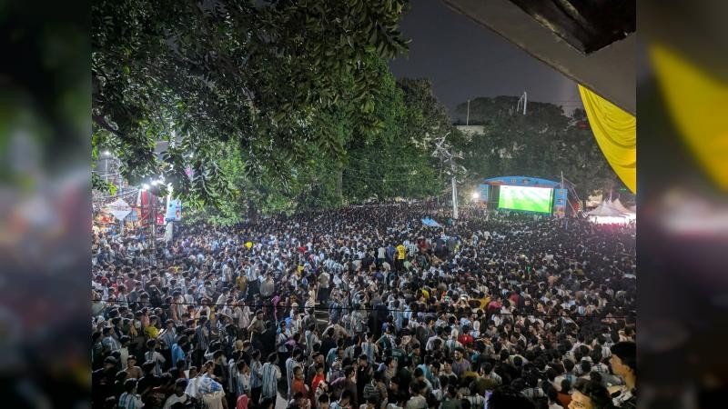 ঢাবিতে বড়পর্দায় বিশ্বকাপ ম্যাচ সম্প্রচার বন্ধ