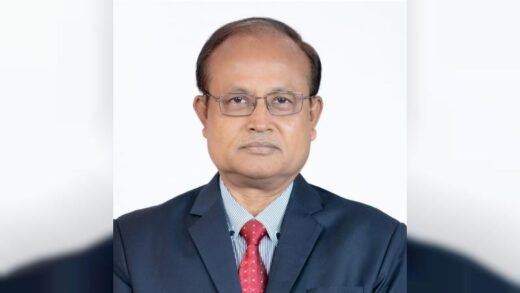 এসিইউ কাউন্সিল সভায় যোগ দিতে ঢাবি উপাচার্যের যুক্তরাজ্য গমন