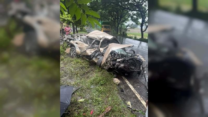সীতাকুণ্ডে মহাসড়কে দুর্ঘটনা: নিহত ১