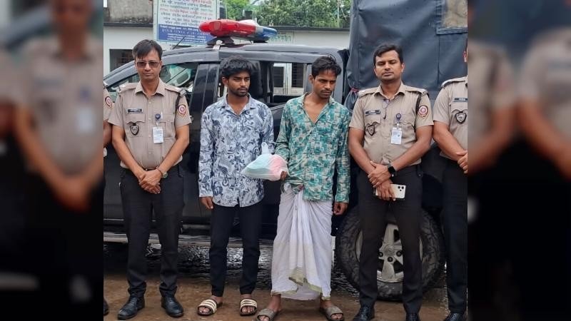 সখীপুরে ৫৮০ পিস ট্যাপেন্টাডল ট্যাবলেটসহ দুই সহোদর আটক