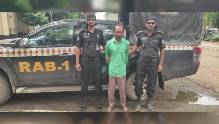 মাদকের টাকা না পেয়ে শিশু সন্তানের সামনে স্ত্রীকে হত্যা, স্বামী গ্রেফতার