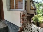 ভারী বর্ষণে সরিষাবাড়ী খাদ্য গুদামের নতুন অফিস ভবনে ধস