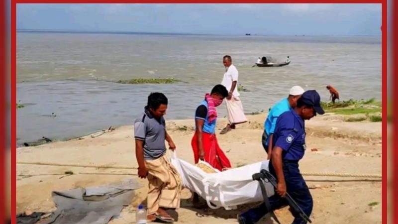পাথরঘাটায় ট্রলার ডুবি, শ্রমিকের মরদেহ উদ্ধার