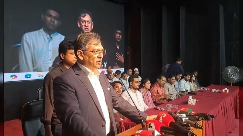 হাসিনার আত্মসমর্পণের সুযোগ নেই: স্বরাষ্ট্রমন্ত্রী