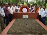 কিশোরগঞ্জে শহিদ নাঈমের কবরে প্রশাসনের শ্রদ্ধাজ্ঞাপন