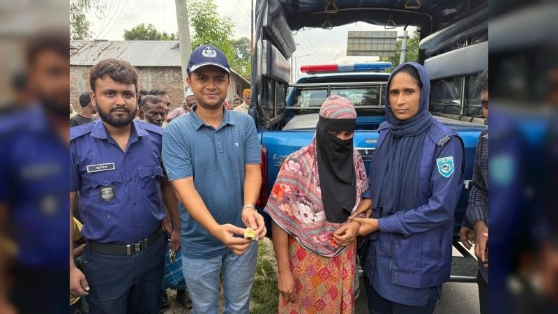 ভূরুঙ্গামারীতে ১০৩ পিস ইয়াবাসহ নারী মাদক কারবারি গ্রেফতার
