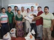 লামায় বন্যাদুর্গতদের পাশে আবুল খায়ের টোব্যাকো